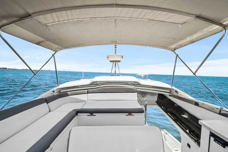 Slide: The Image of Galeon 560 Sky 2019 - 7232547