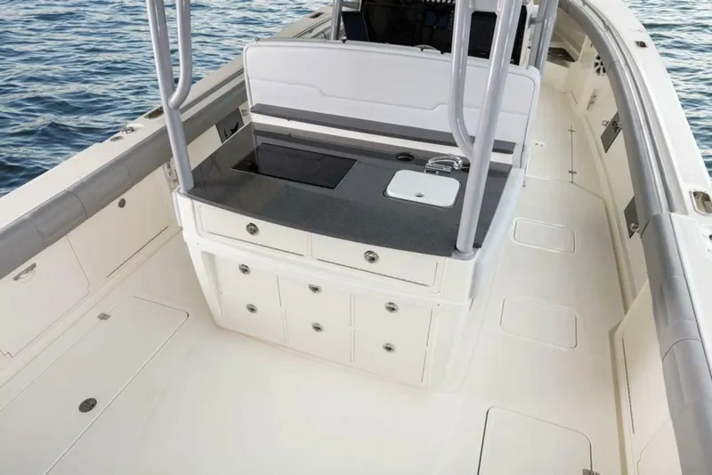 Slide: The Image of Mako 414 Center Console 2019 - 6945537