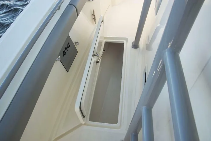 Slide: The Image of Mako 414 Center Console 2019 - 7232668