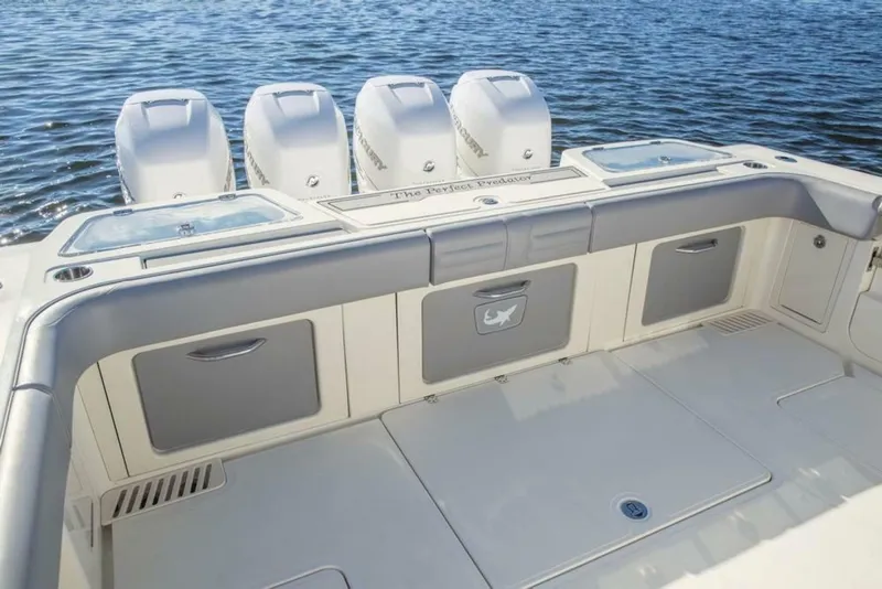 Slide: The Image of Mako 414 Center Console 2019 - 6945597