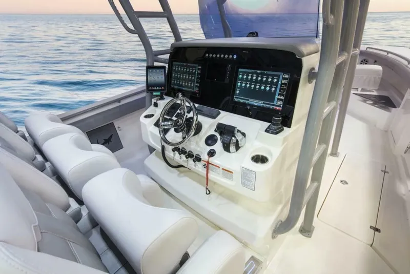Slide: The Image of Mako 414 Center Console 2019 - 7232627