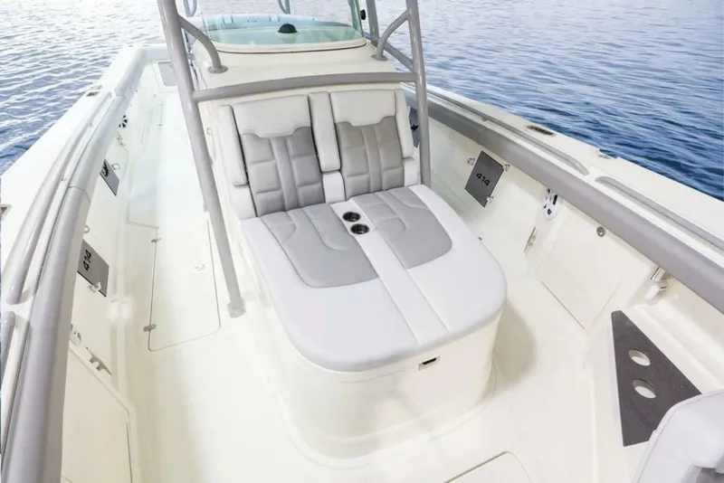 Slide: The Image of Mako 414 Center Console 2019 - 6945564