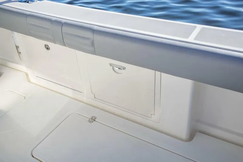 Slide: The Image of Mako 414 Center Console 2019 - 6945593