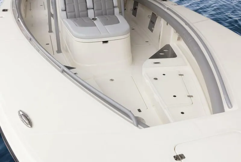 Slide: The Image of Mako 414 Center Console 2019 - 6945576