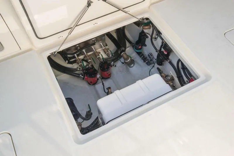 Slide: The Image of Mako 414 Center Console 2019 - 6945641
