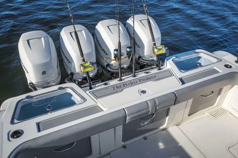 Slide: The Image of Mako 414 Center Console 2019 - 6945645