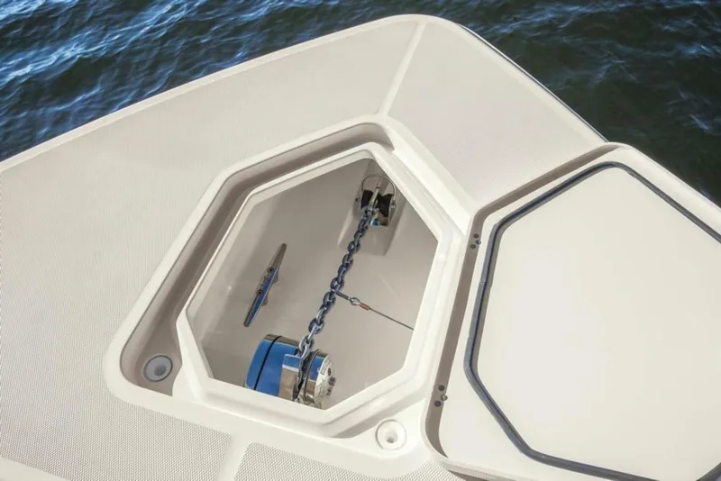 Slide: The Image of Mako 414 Center Console 2019 - 6945621