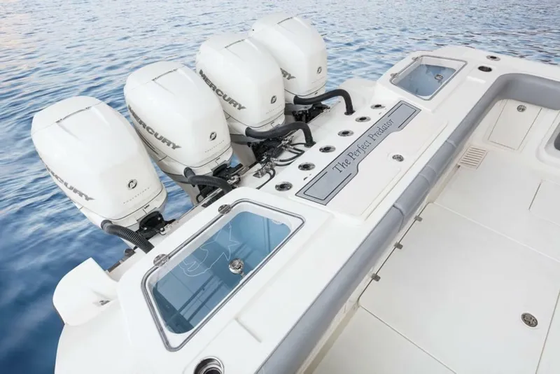 Slide: The Image of Mako 414 Center Console 2019 - 6945545