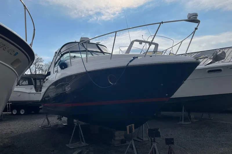 Slide: The Image of Rinker EX 370 2019 - 7246886