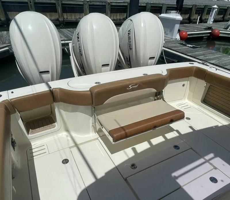 Slide: The Image of Scout 380 LXF 2019 - 6945723
