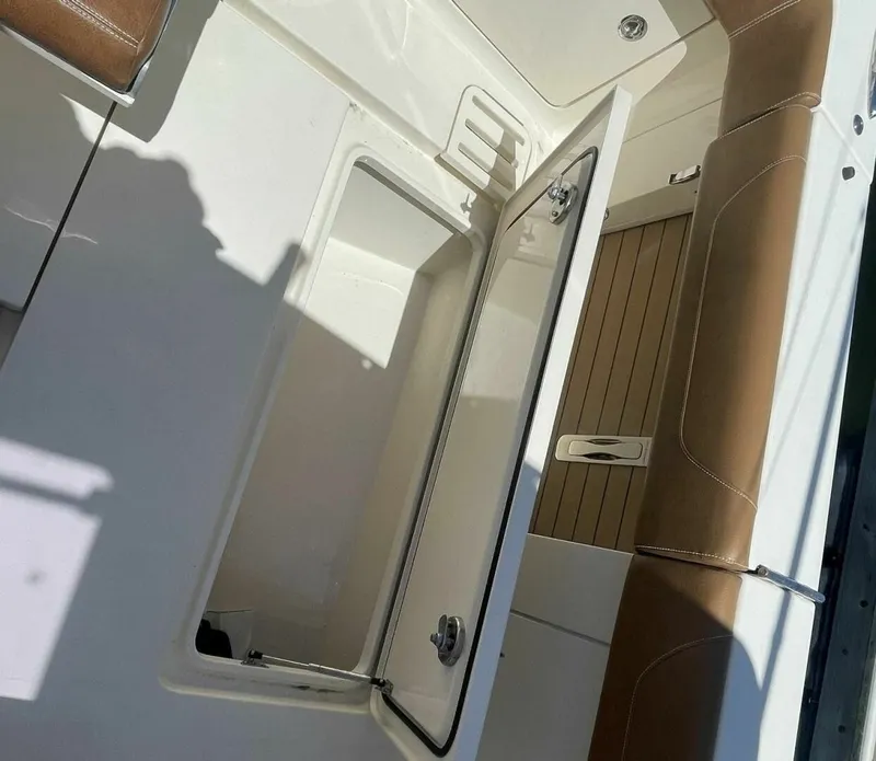Slide: The Image of Scout 380 LXF 2019 - 7232813