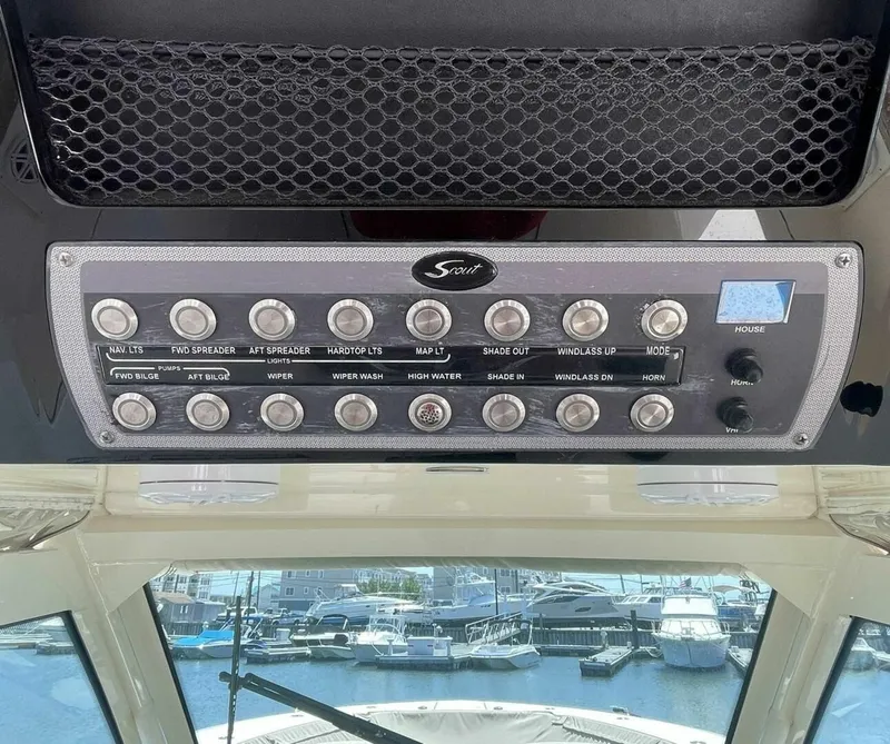 Slide: The Image of Scout 380 LXF 2019 - 6945793
