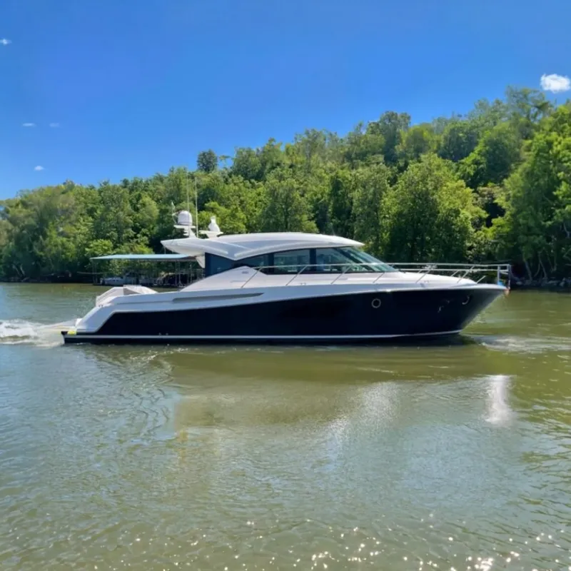 The Image of Tiara C53 Coupe 2019 - 7535016