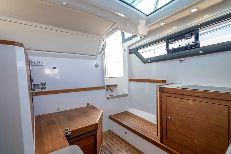 Slide: The Image of Axopar 37 XC Cross Cabin 2018 - 7232915