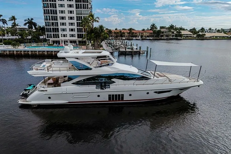 Slide: The Image of Azimut 80 2017 - 7233609