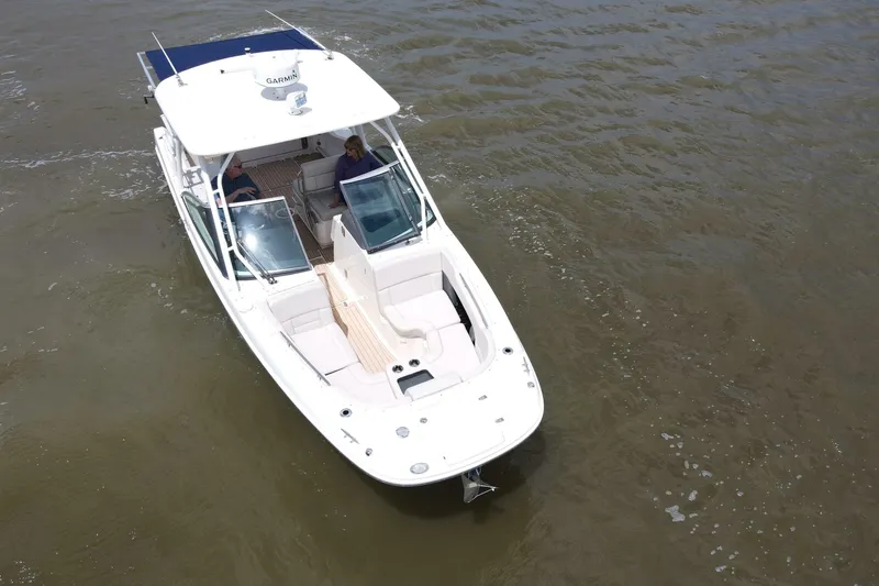 Slide: The Image of Boston Whaler 270 Vantage 2017 - 6986984