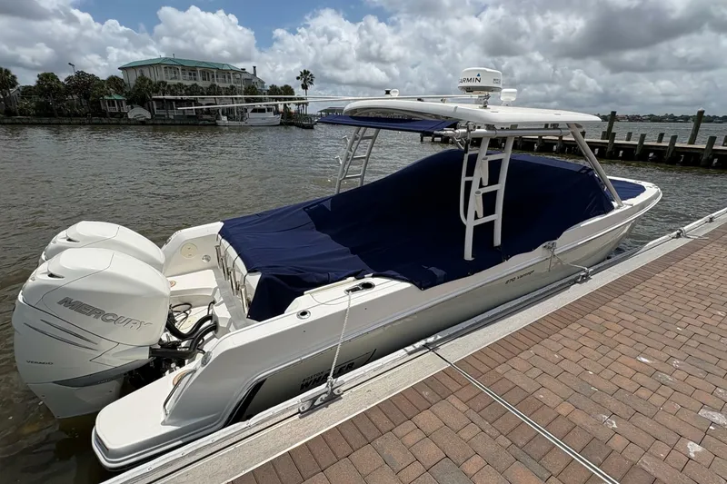 Slide: The Image of Boston Whaler 270 Vantage 2017 - 6987872