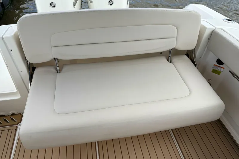 Slide: The Image of Boston Whaler 270 Vantage 2017 - 6987000