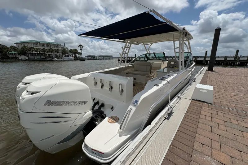 Slide: The Image of Boston Whaler 270 Vantage 2017 - 7233607