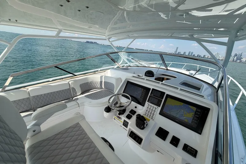 Slide: The Image of Intrepid 475 Sport Yacht 2017 - 6946633