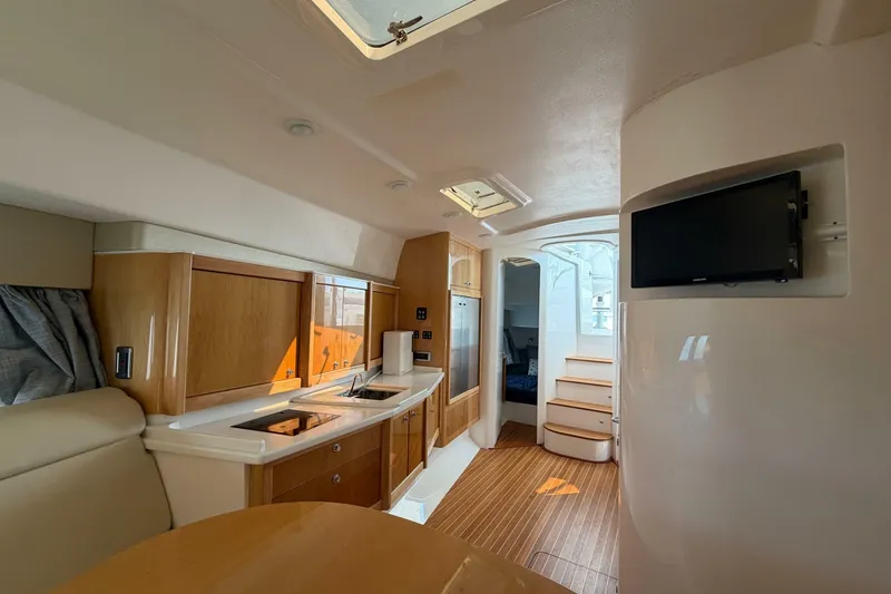 Slide: The Image of Intrepid 475 Sport Yacht 2017 - 6946685