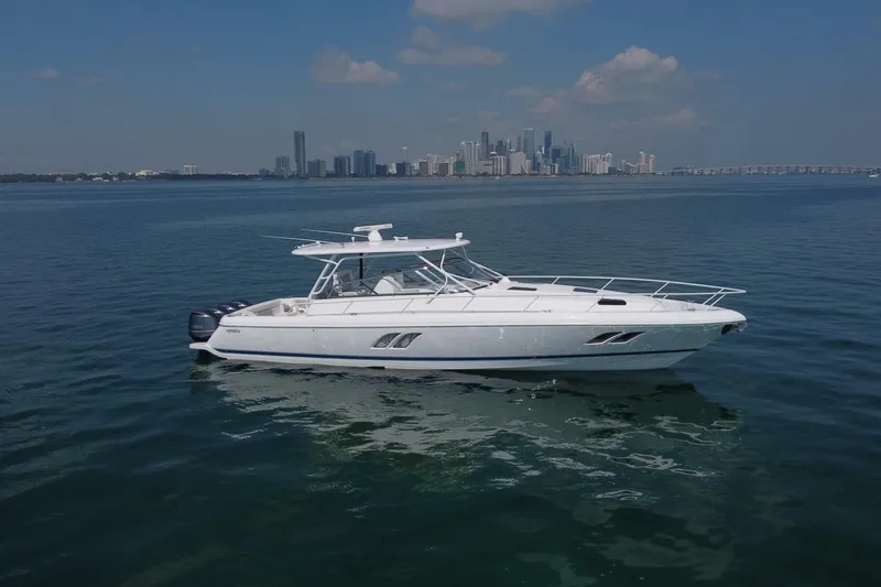 Slide: The Image of Intrepid 475 Sport Yacht 2017 - 6946597