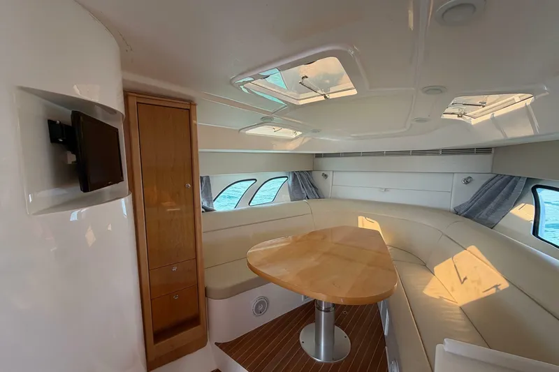 Slide: The Image of Intrepid 475 Sport Yacht 2017 - 7389616