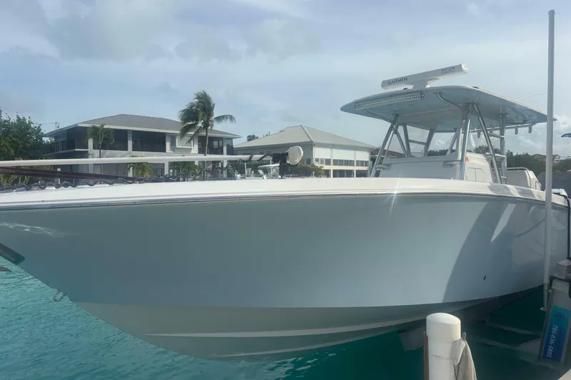 Slide: The Image of Invincible 39 Open Fisherman 2017 - 6946625