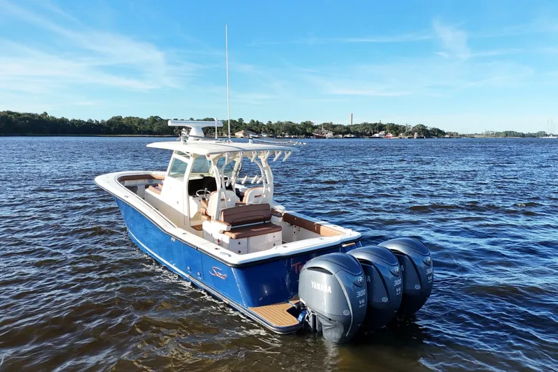 Slide: The Image of Scout 350 LXF 2017 - 7233720