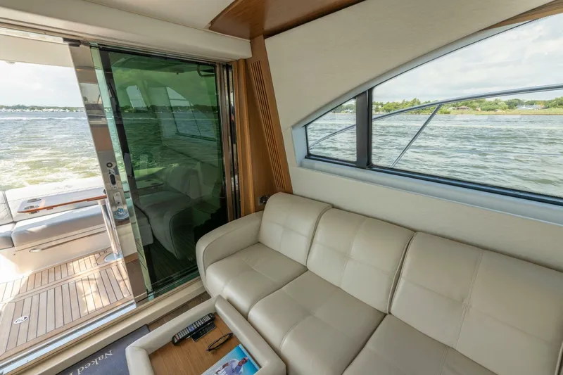 Slide: The Image of Sea Ray 510 Fly 2017 - 6946774