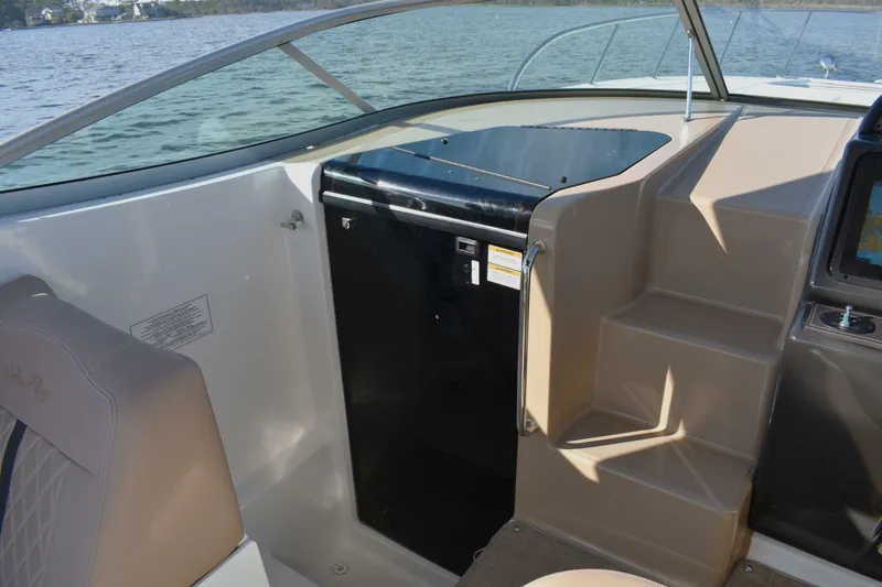 Slide: The Image of Sea Ray Sundancer 310 2016 - 7234369