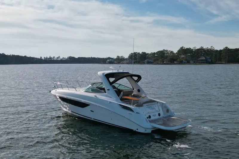 Slide: The Image of Sea Ray Sundancer 310 2016 - 6947130