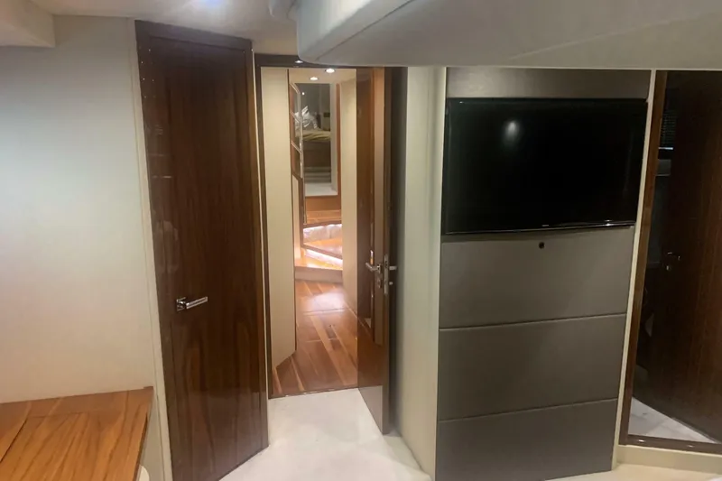 Slide: The Image of Sunseeker Manhattan 65 2016 - 7390164