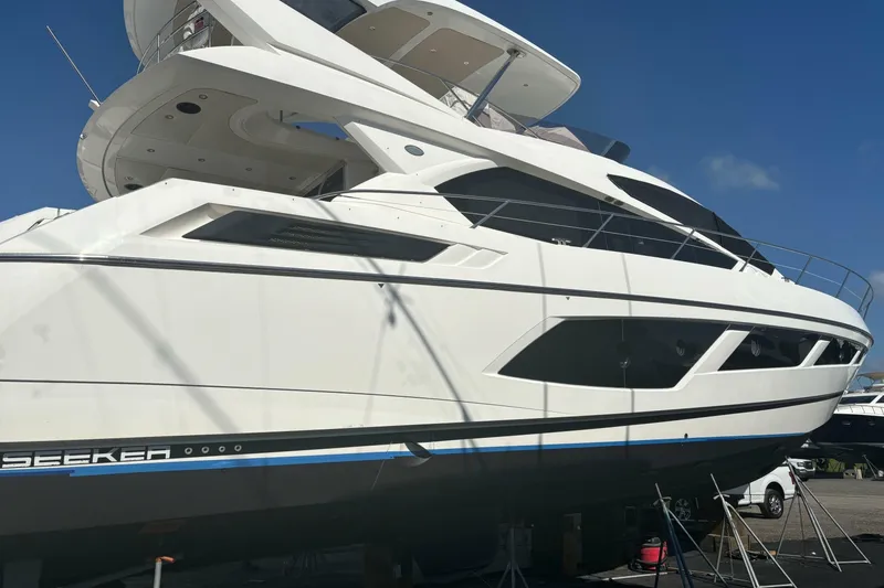 Slide: The Image of Sunseeker Manhattan 65 2016 - 7390206