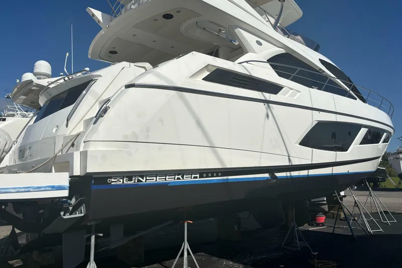 Slide: The Image of Sunseeker Manhattan 65 2016 - 7390212