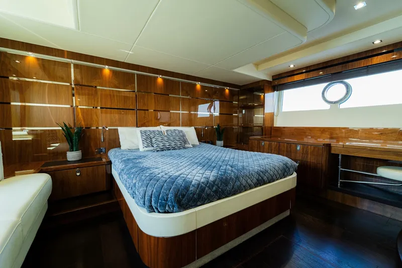 Slide: The Image of Sunseeker Manhattan 65 2016 - 6947423