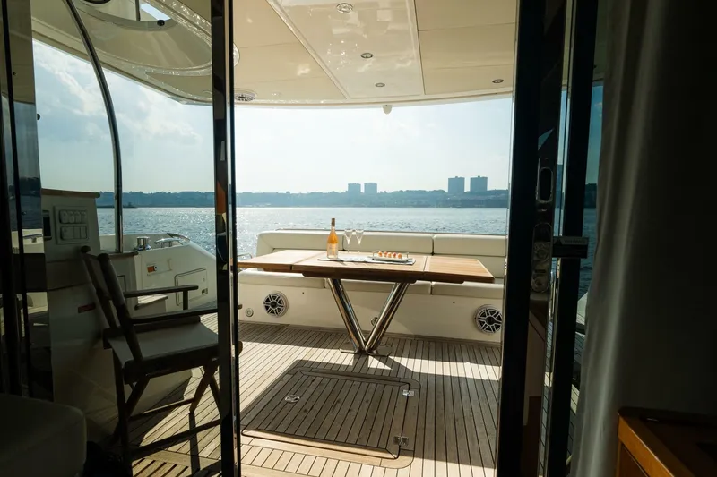 Slide: The Image of Sunseeker Manhattan 65 2016 - 7234474