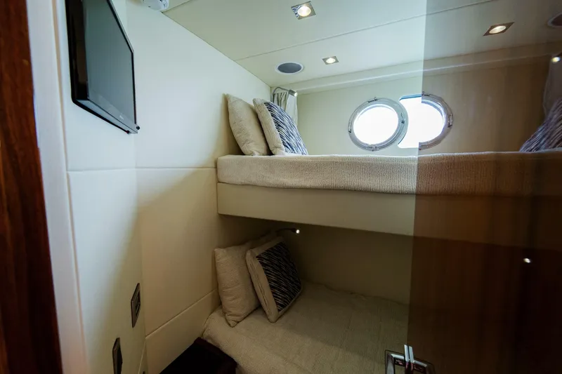 Slide: The Image of Sunseeker Manhattan 65 2016 - 6947467