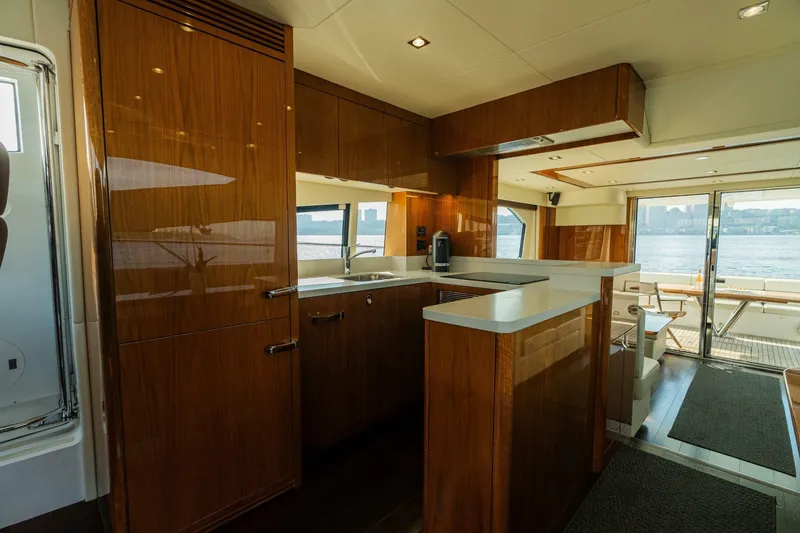 Slide: The Image of Sunseeker Manhattan 65 2016 - 6947392