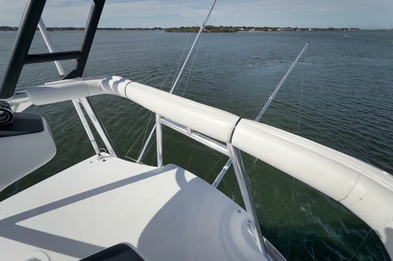 Slide: The Image of Hatteras GT70 2015 - 7234847