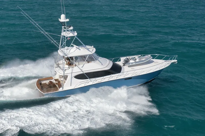 Slide: The Image of Hatteras GT70 2015 - 7234609
