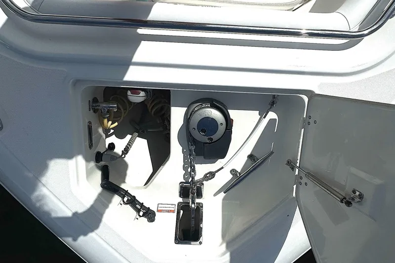 Slide: The Image of Boston Whaler 350 Outrage 2014 - 6947730