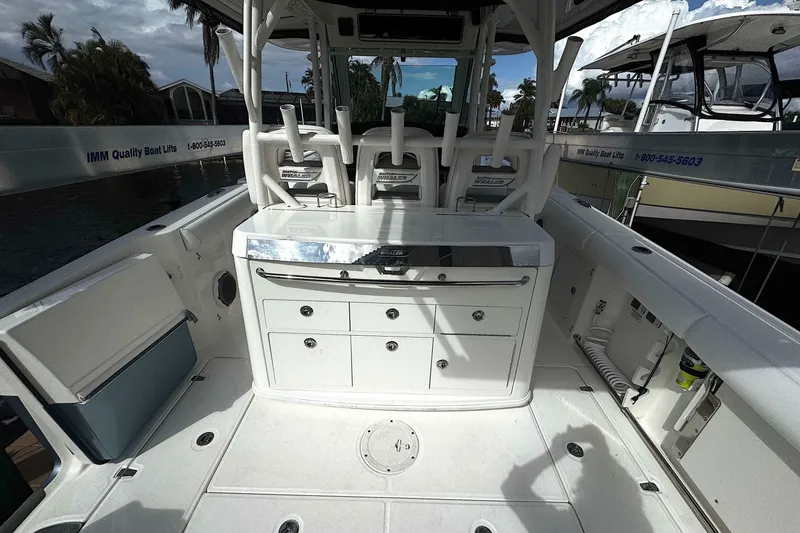 Slide: The Image of Boston Whaler 350 Outrage 2014 - 6947848