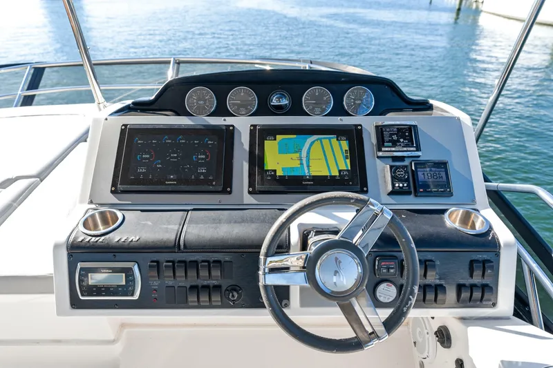 Slide: The Image of Sea Ray 510 Fly 2014 - 7235325