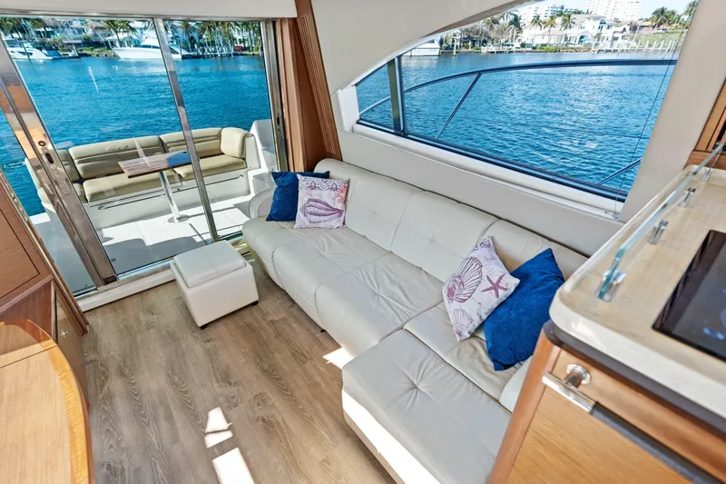 Slide: The Image of Sea Ray 510 Fly 2014 - 6948200