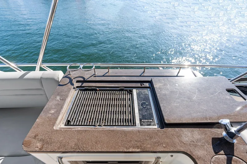 Slide: The Image of Sea Ray 510 Fly 2014 - 6948161