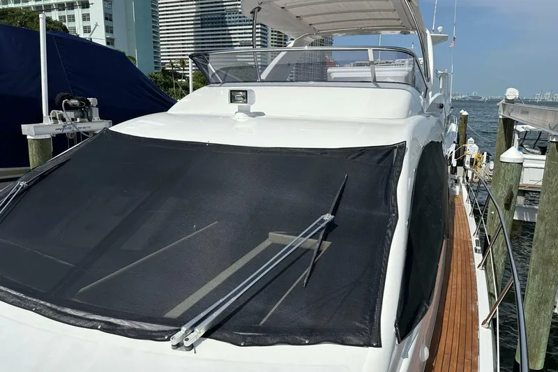 Slide: The Image of Azimut Fly 53 2013 - 7235367