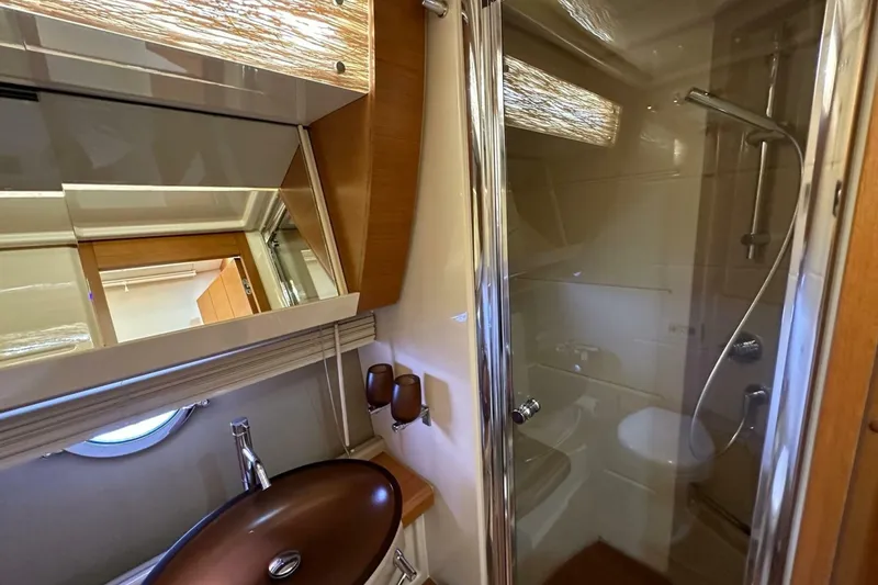 Slide: The Image of Azimut Fly 53 2013 - 6948255