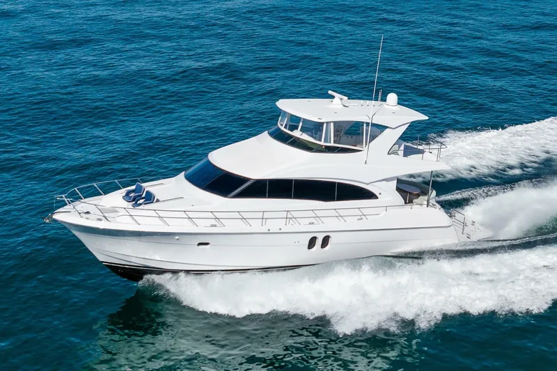 Slide: The Image of Hatteras 60 Motor Yacht 2013 - 6948123