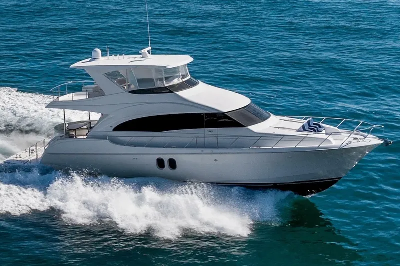 Slide: The Image of Hatteras 60 Motor Yacht 2013 - 6948129